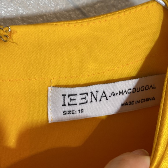 IEENA for Mac Duggal size 10 sillk yellow - Picture 2 of 16